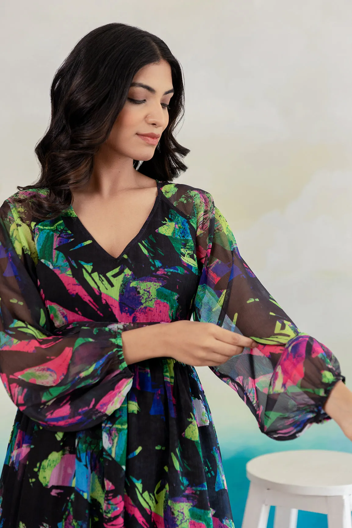BLACK GEOMETRIC PRINT CHIFFON MAXI