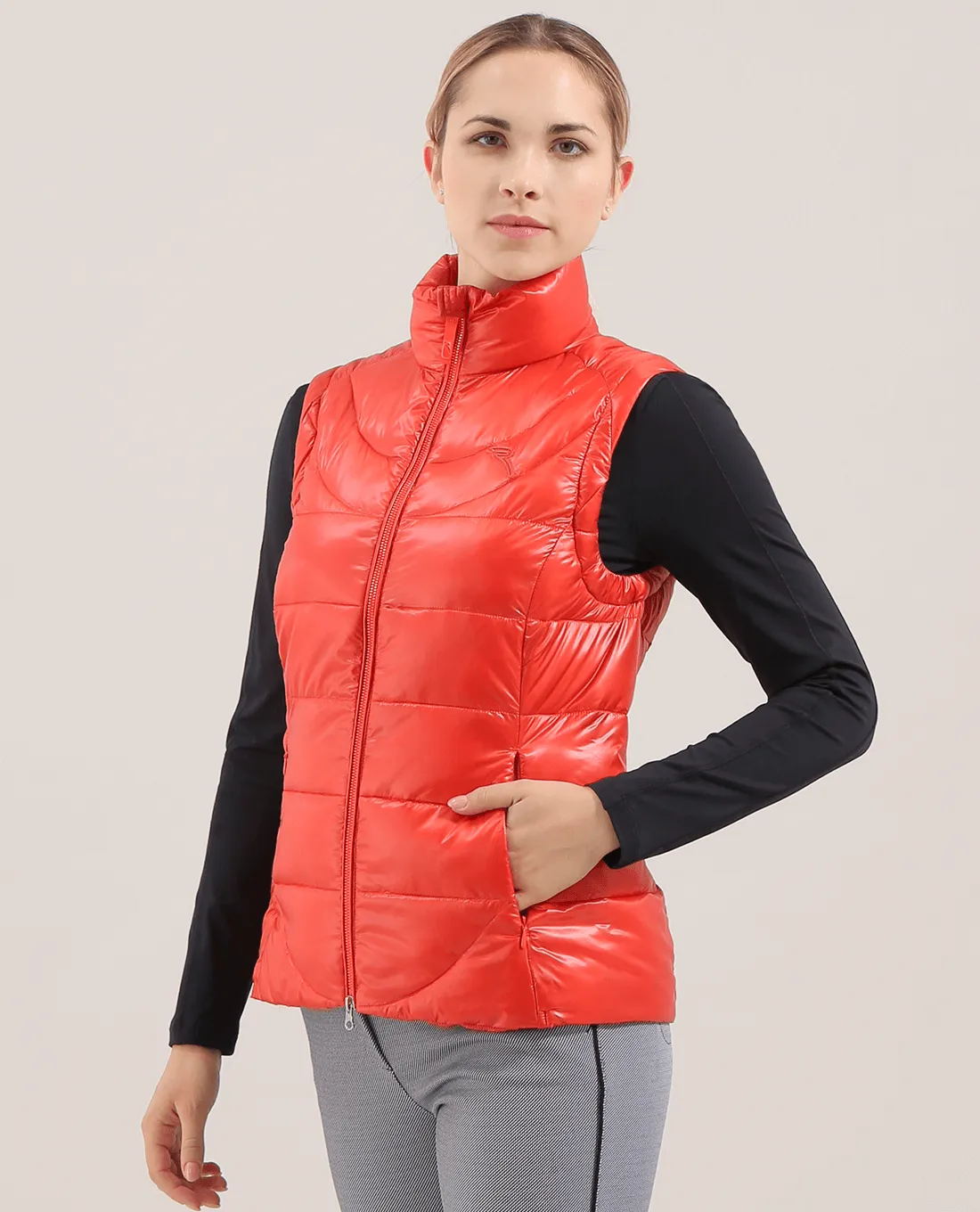 CHERVO Ernesta Faux Down Vest Red
