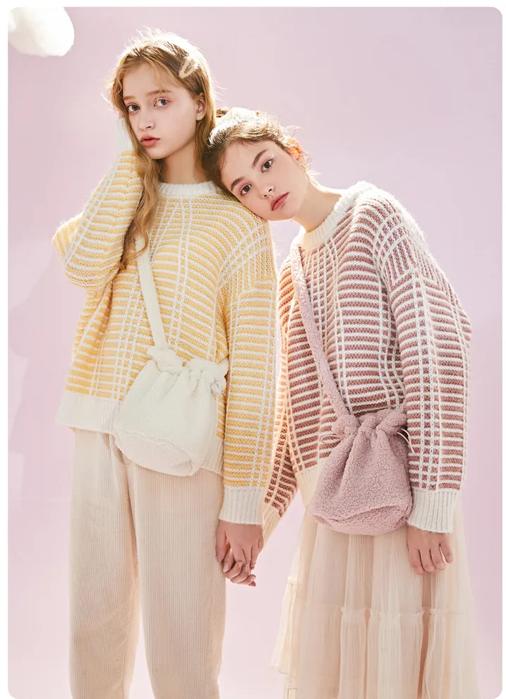 LEDDIN DESIGN STRIPED LIGHT WEIGHT JUMPER