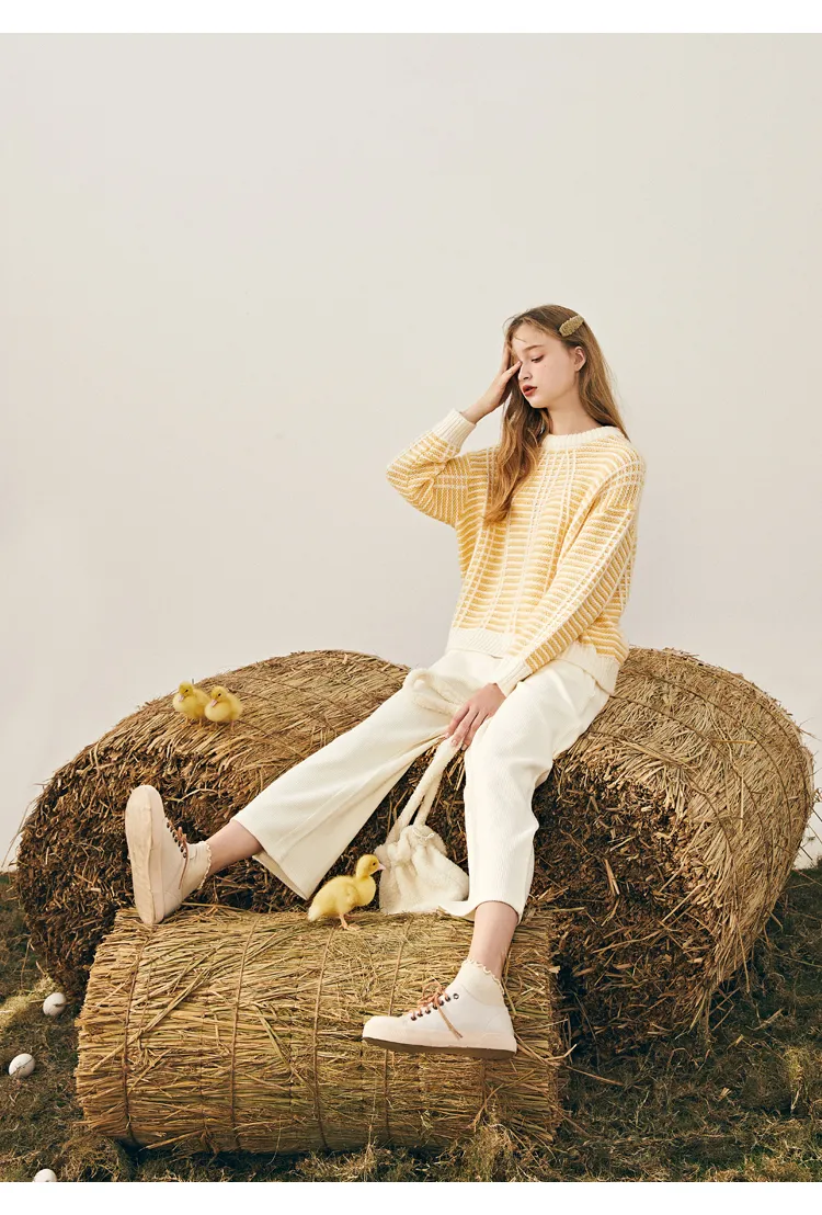 LEDDIN DESIGN STRIPED LIGHT WEIGHT JUMPER